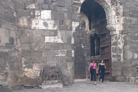 Viaje asequible en taxi desde Aurangabad a las cuevas de Ajanta y Ellora