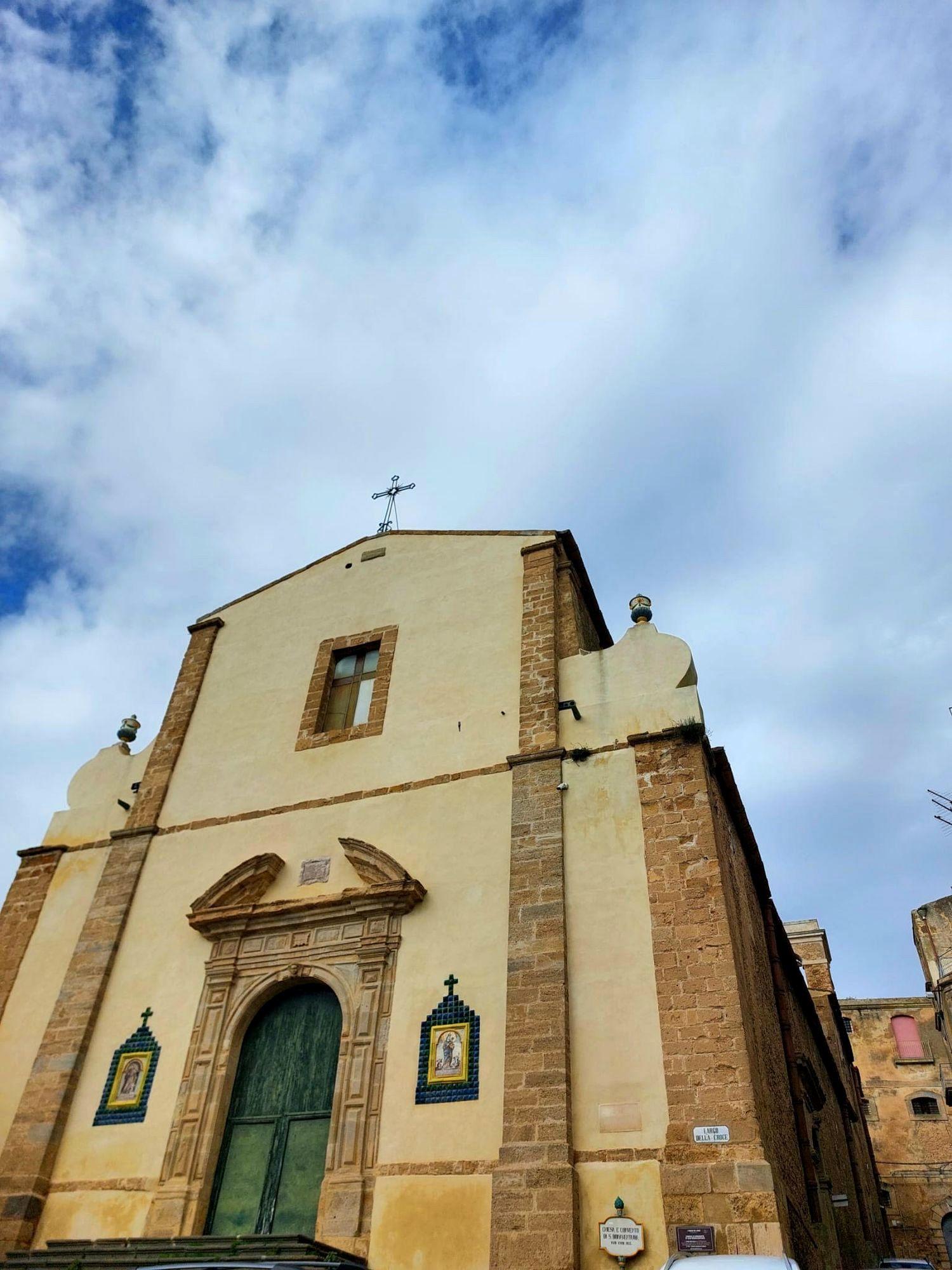 Caltagirone: Führung durch das Diözesanmuseum und San Bonaventura bei Sonnenuntergang