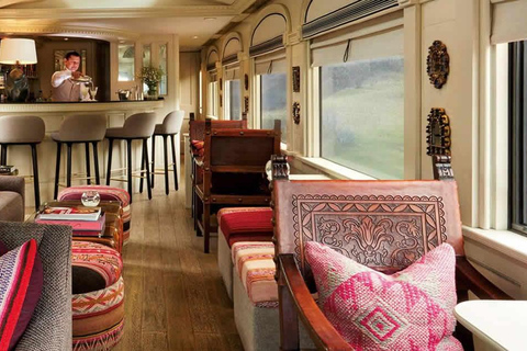 Luxury train to Lake Titicaca with overnight on board