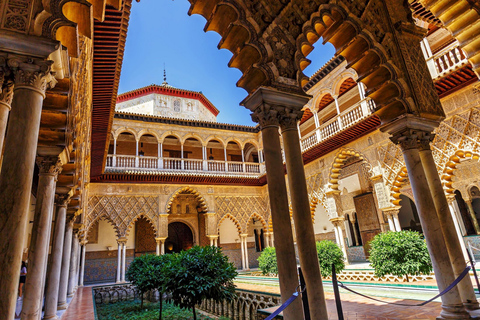 Seville: Royal Alcazar VIP Guided Tour with Exclusive Access Tour in French