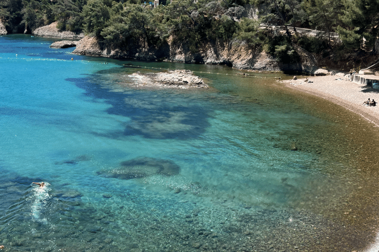 From medieval Evenos to Bandol wines : a taste of Provence Evenos - Bandol - La Ciotat - Cassis : PUBLIC