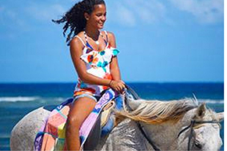 Chukka Horseback Ride &amp; Swim from Montego BayHorseback Ride &amp; Swim