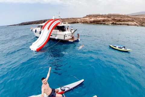 Teneriffa: 4-stündiger Ausflug in einer lustigen Yacht mit Wasserspielen und Spielzeug