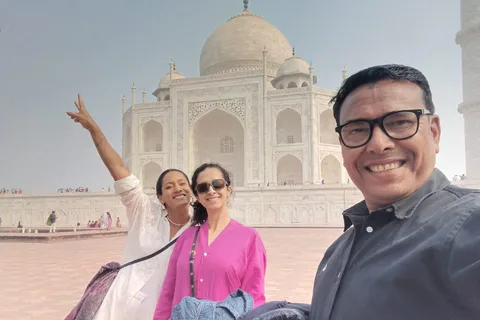 De Deli: Excursão de um dia ao Taj Mahal Sunrise, Baby Taj e Forte de Agra