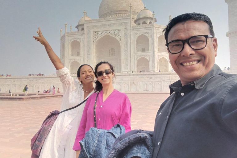 From Delhi: Skip-the-line Taj Mahal Tour with Fatehpur Sikri From Agra: Tour With Out Monument Entrance Fees & Lunch