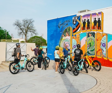 San Antonio: Murals & Hidden Gems E-Bike Tour