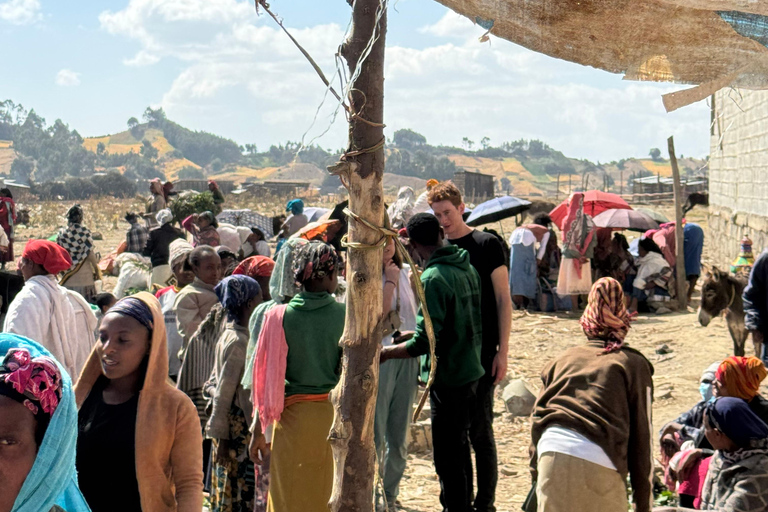 Addis Ababa: Wenchi Crater Lake Tour with Local Market