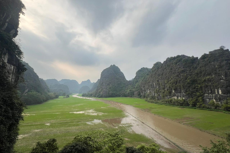 From Hanoi: Ninh Binh- Hoa Lu-Tam Coc- Mua Cave- Highlight