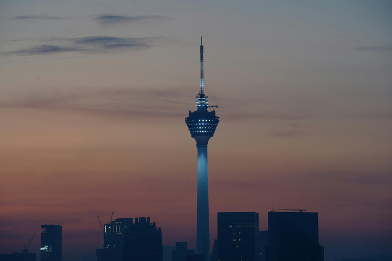 Kuala Lumpur:Night City Tour with Best Skyline Photo Stops