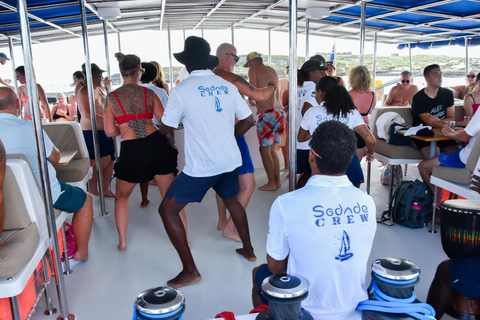 Boa Vista Catamaran Tour: All Inclusive Bay CruiseAdults Only - Boa Vista Catamaran Tour: All Inclusive
