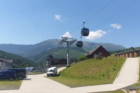 Desde Cracovia: Paseo por las copas de los árboles de Eslovaquia y excursión a Zakopane