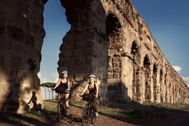 Rom: Via Appia, Katakomben &amp; Aquädukte – Top-Fahrrad-/E-Bike-Tour