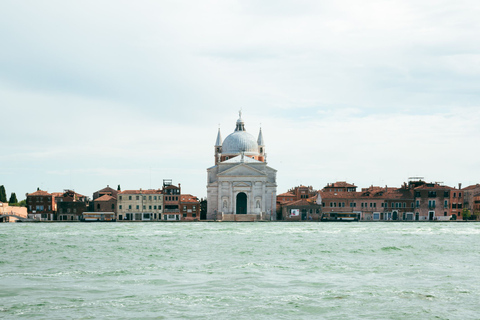 Minikryssning från Ple Roma till Markusplatsen med guideMinikryssning från järnvägsstationen till San Marco - RUNDTUR