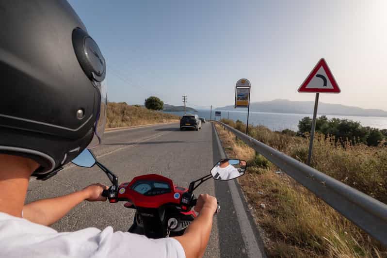 Sarande: Blue Eye Motorbike Tour