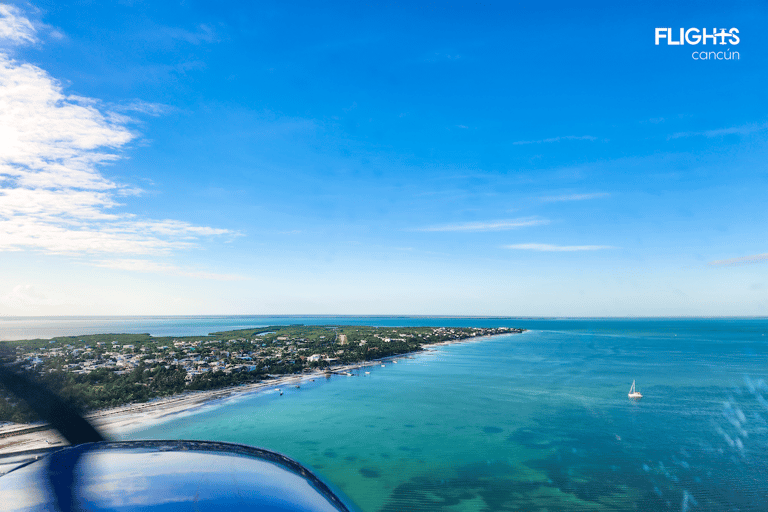 Cancun: Private Flight to Holbox Cancun: Private Flight to Holbox 1-5 pax