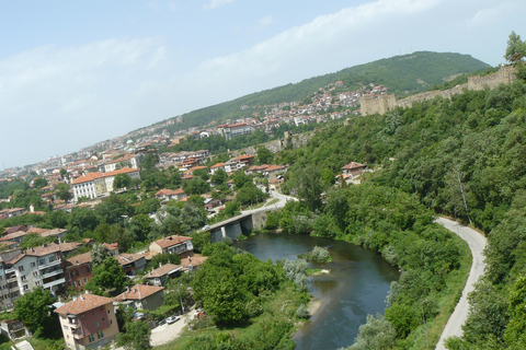 Visite d&#039;une jounée à Veliko Tarnovo et ArbanassiVisite de Veliko Tarnovo avec Audioguide web en EN,ES,IT,FR,DE