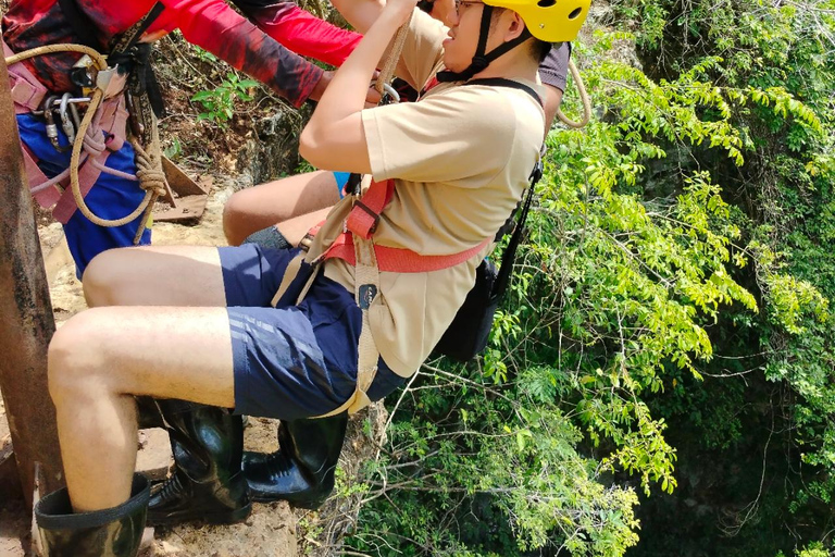 Cueva de Jomblang, cueva de Pindul y excursión en tubo por el río Oyo