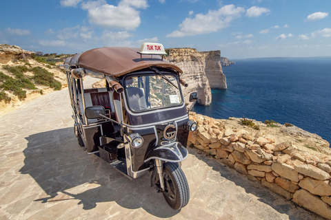 From Malta: Gozo Tuk-Tuk Tour with Comino Mini Cruise With Italian-Speaking Tour Leader