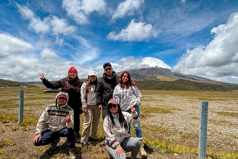 Cotopaxi: All-Inclusive Sightseeing Tour with Visit to Limpiopungo Lagoon Cotopaxi: All-Inclusive Sightseeing Tour with a Visit to Laguna de Limpiopungo