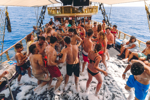Alanya: Pirate Boat with Foam Party incl. Lunch & Drinks