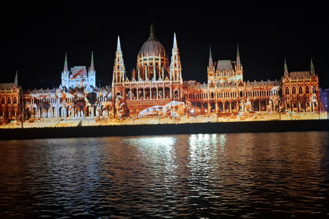 Budapest: Panoramic Danube Cruise with Unlimited Drinks