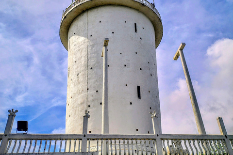 Colombo: tour del tempio di Kandy, Embekka Devalaya e Ambuluwawa