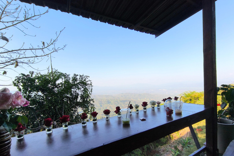 Chiang Mai: Pro Private Driver Service with Custom Itinerary