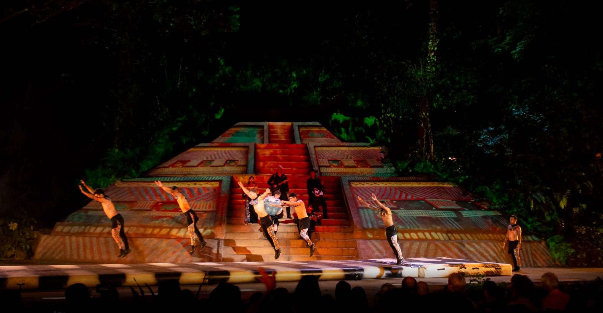 Puerto Vallarta, Rhythmen der Night Cruise & Dinner Show - Hizvo