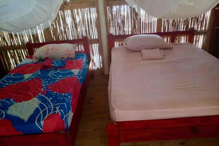 San Blas Islands Overnight: Private Cabin w/ Private Bath