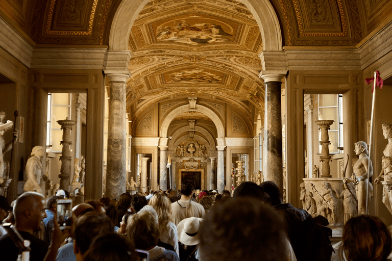 Rome: Vatican Museum, Sistine Chapel and St. Peter Tour English Small-Group Tour Experience