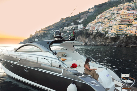 Positano: Unforgettable Sunset Marriage Proposal on a YachtMarriage Proposal and Amalfi coast