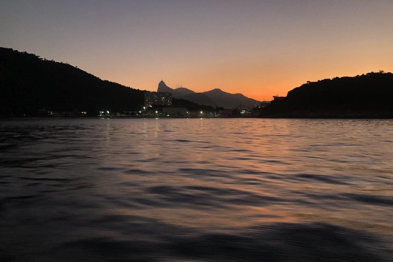 Rio de Janeiro: Catamaran Tour of Guanabara Bay Rio de Janeiro: Catamaran Ride on Guanabara Bay
