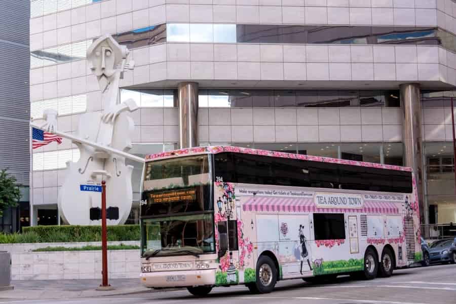 Houston: Tea Around Town® Afternoon Tea Bustour. Foto: GetYourGuide