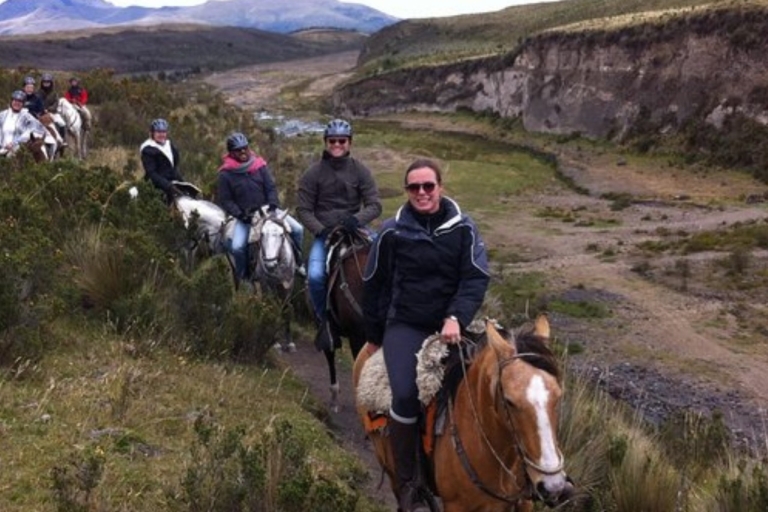 Quito: Jazda konna w Parku Narodowym Cotopaxi z lunchem