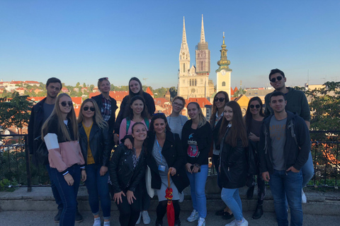 Salta a Zagreb: Tour a pie con viaje en Funicular