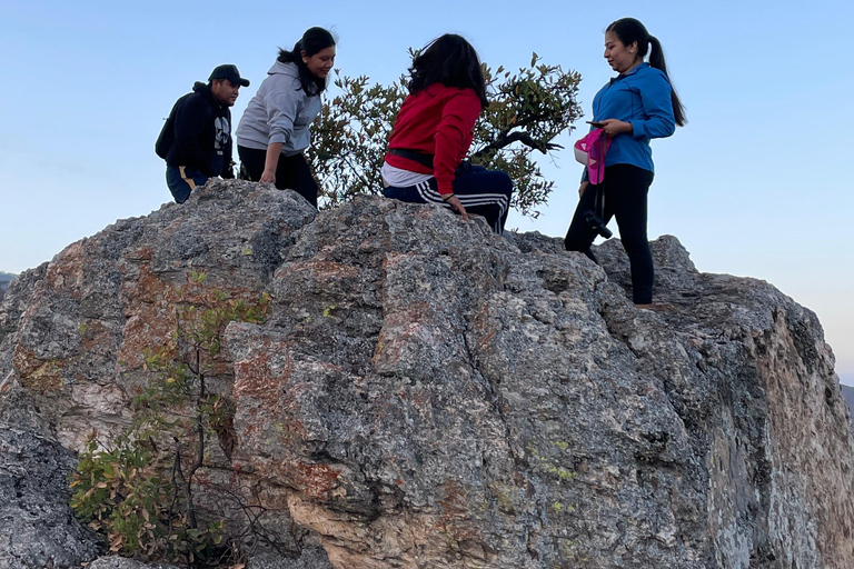 25 Min. from Oaxaca: A Scenic Hike Above the Central Valleys