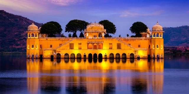 Visit Full Day Private Jaipur City Tour in Jaipur