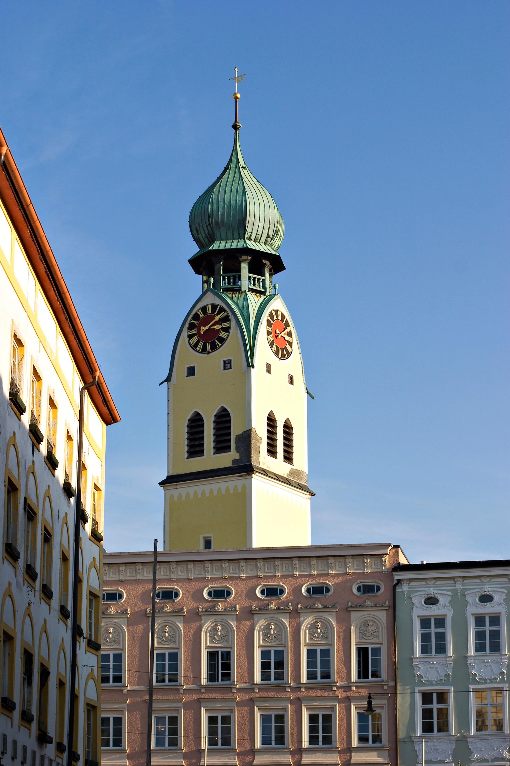 Rosenheim: Geführte Stadtrundfahrt mit einem Einheimischen