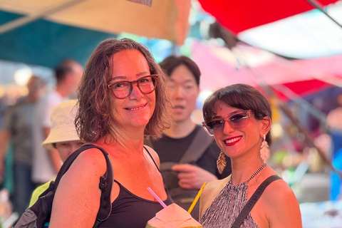 Bangkok: Railway Market & Floating Market Private Tour