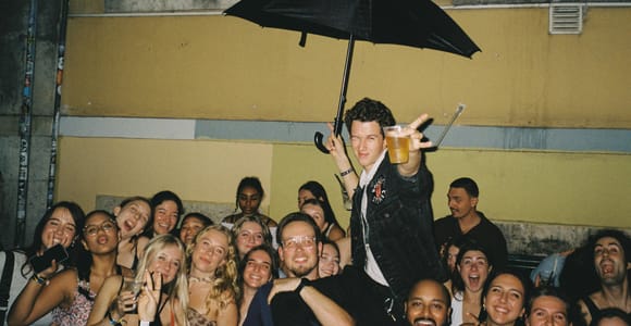 Lisbon Pub Crawl with Free Drinks