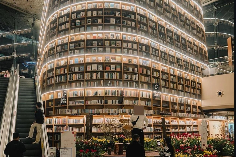 Seoul: COEX Library, Bongeunsa Temple & Lotte Tower Tour