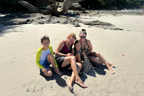 Jaco: Snorkeling Tour with White Sand Beach Visit