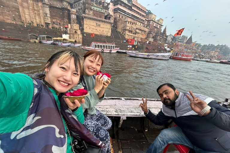 Waranasi: 2-dniowa wycieczka z Sarnath, Ganga Aarti i świątyniamiWaranasi 2-dniowa wycieczka z 4 * noclegami