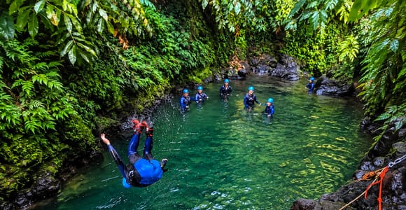 Sao Miguel: Ribeira dos Caldeiroes Canyoning Experience