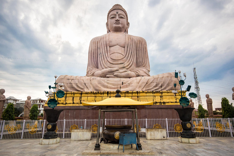 Von Varanasi aus: Bodhgaya Tagestour mit privatem Transfer