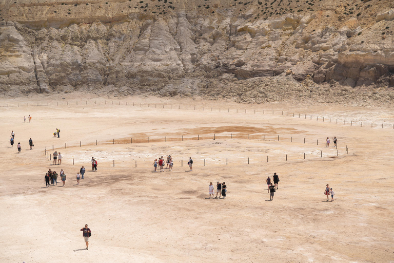 Erkunde die Insel Nisyros mit Abholung vom Hotel und geführter Tour