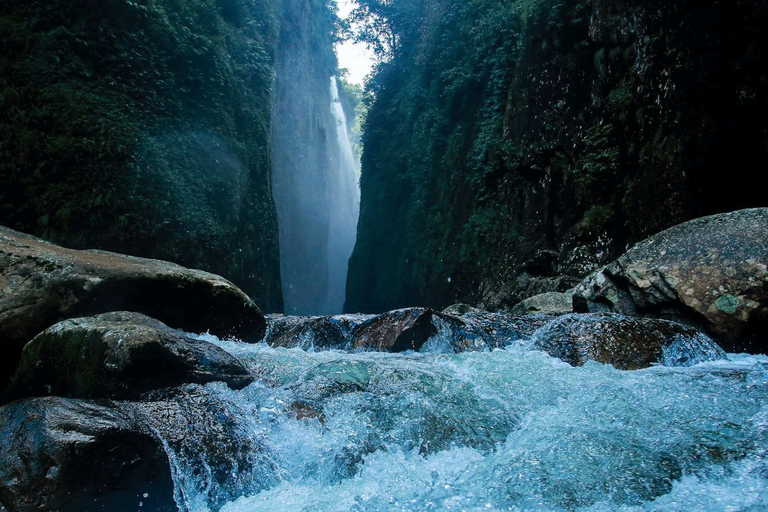 Sapa: Tour in moto alle cascate Drgon