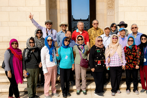 Muscat: City Highlights Tour with Grand Mosque & Souq Shared