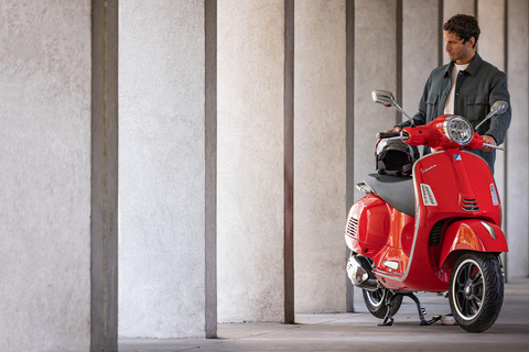 HISTORICAL VESPA TOUR