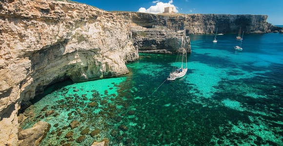 Da St. Julian&#39;s: Viaggio a Comino e alla Laguna Blu in motoscafo
